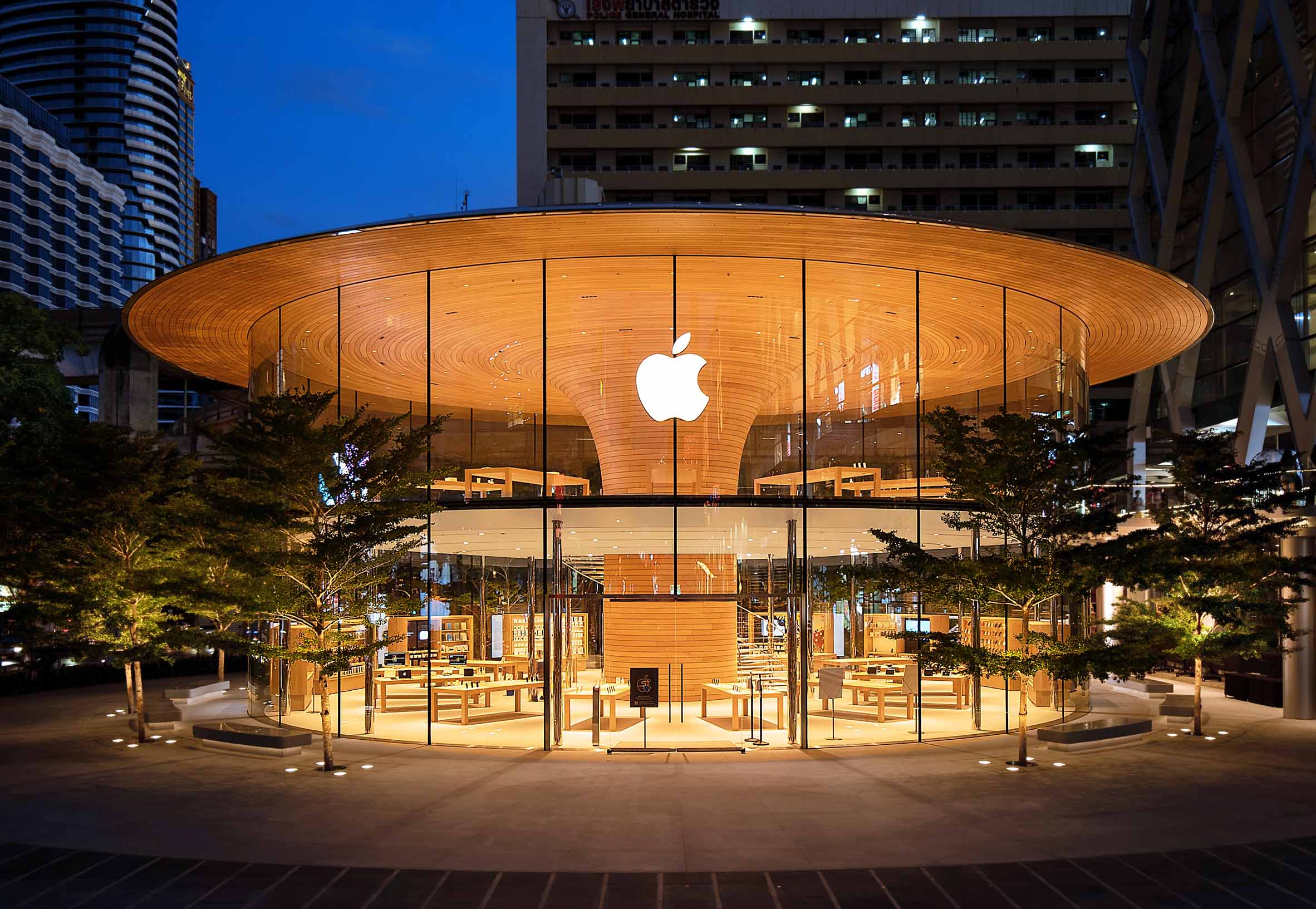Apple Central World - Một Tán cây được thiết kế bởi Foster + Partners