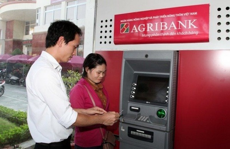 Hướng dẫn cách rút tiền ATM Agribank